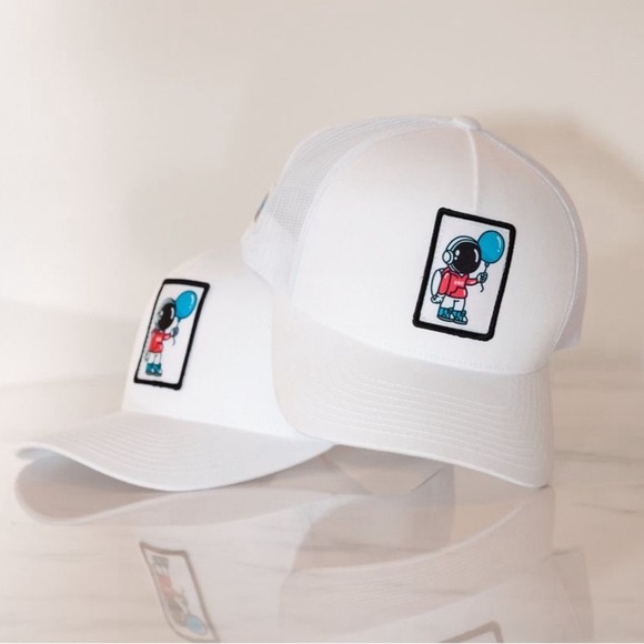 Sole Sneaker Club Other - Cap SoleSneaker Club
